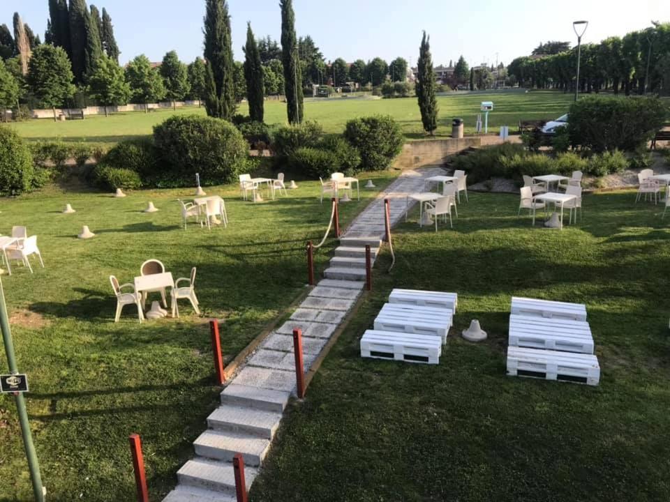 Appartamento Casa Vacanze Spiaggia D'Oro Desenzano del Garda Exterior foto