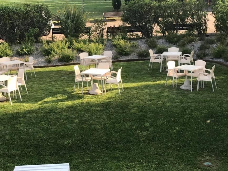 Appartamento Casa Vacanze Spiaggia D'Oro Desenzano del Garda Exterior foto